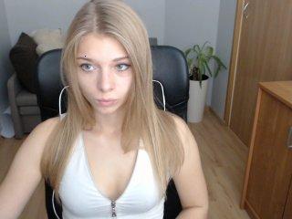 LucySmith bongacams