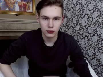 lukas_mayls_ chaturbate