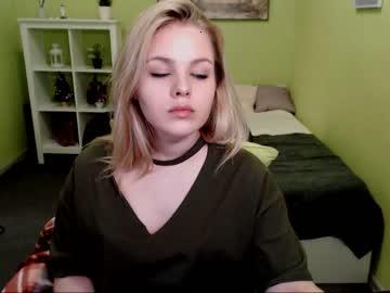 lunablond chaturbate