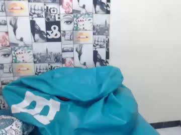 maily_camss chaturbate