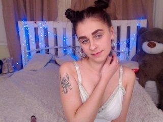 Mallena4You bongacams