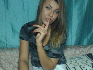 MartinaShiny bongacams