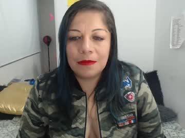 martinaabellan chaturbate