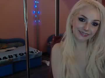 martinablond chaturbate