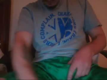 max_hobbit8inches chaturbate