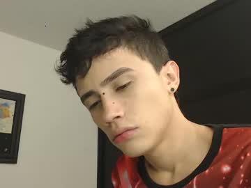 maxiy_01 chaturbate