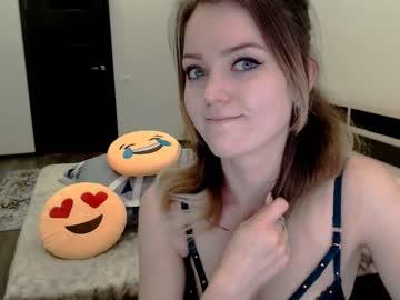 mayerjulia chaturbate