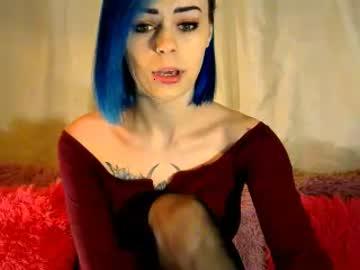 merry_vi chaturbate