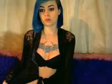 merry_vi chaturbate