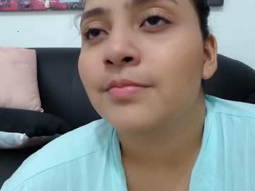 mia_blun18 chaturbate