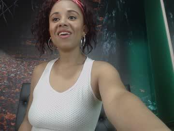 mia_robertt chaturbate