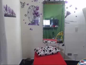 miahernandez17 chaturbate