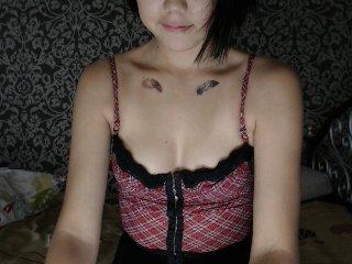 MissBluma bongacams