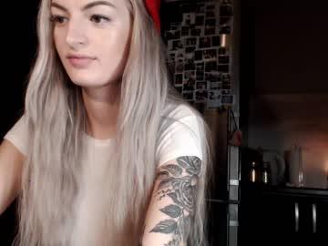 misty_m00n chaturbate