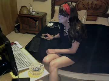 monika_trv chaturbate