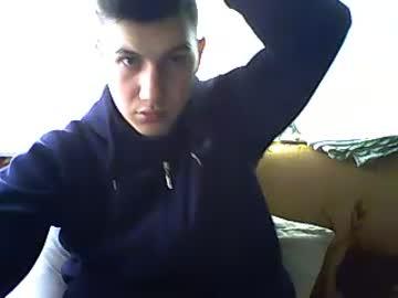 moskowsexyboy chaturbate