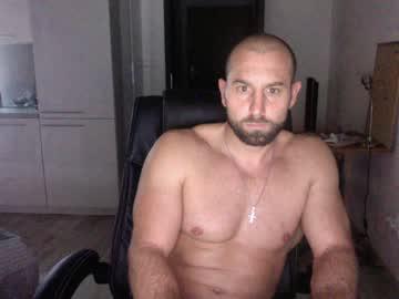 musclemike01 chaturbate