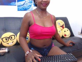 NaomyCambell bongacams