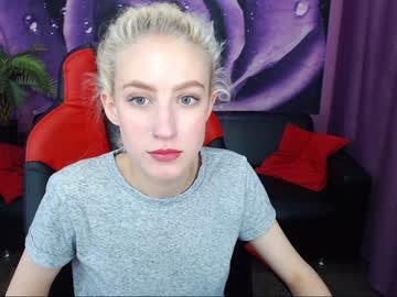 naomi_colins chaturbate