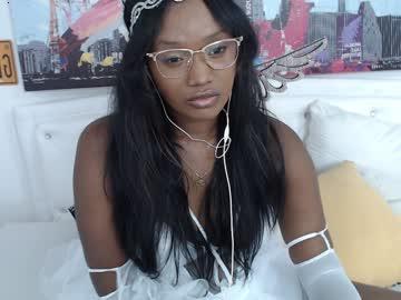 naomy_bold chaturbate