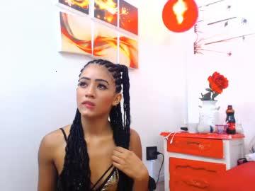 nathaly_uribe chaturbate