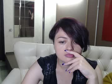 nicole_smail chaturbate