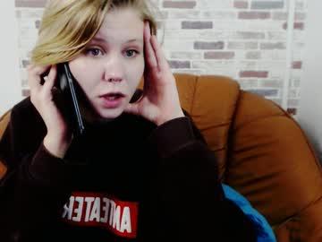 nika_beamingsmile chaturbate