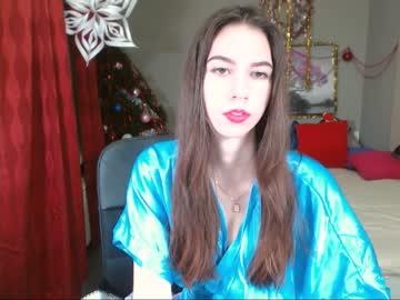 nikkisexybaby chaturbate