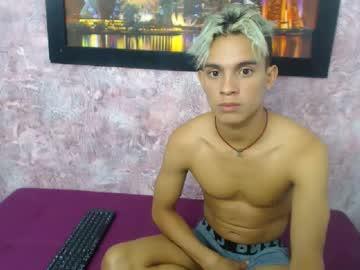 noah_gatsum chaturbate