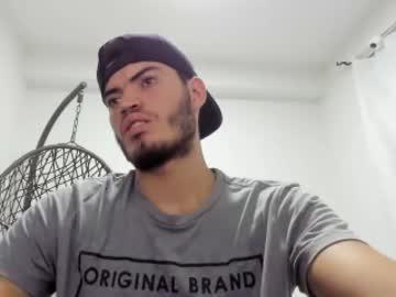 noah_millss chaturbate