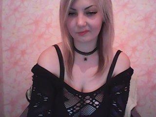 OhLadyBlonde bongacams