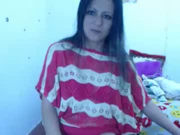 paulinahollhot chaturbate