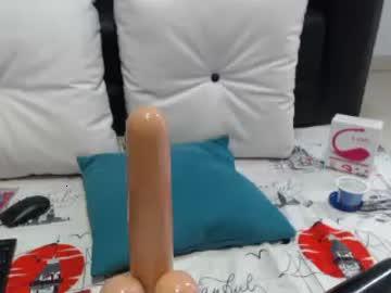 petite_chocolateriewh chaturbate