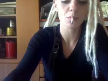 plugnplayblonde chaturbate