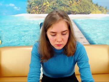 polly_hiles chaturbate