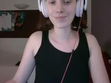 prettykittenhere chaturbate