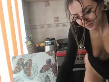 queencaterina09 chaturbate