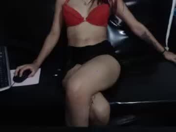 queengirl98 chaturbate