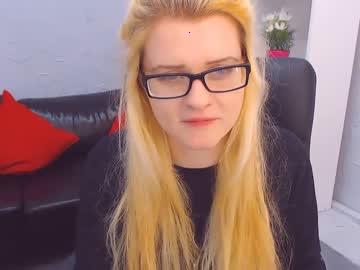 rebeccamood chaturbate