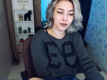 rita_tray_x chaturbate