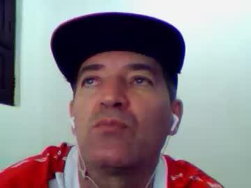 roberto2504 chaturbate