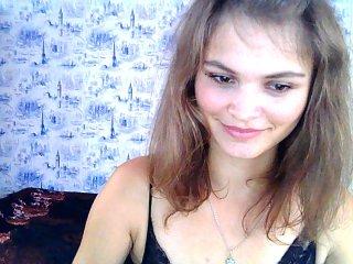 Roxy-KittY bongacams