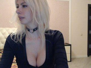 RoxySkyBlue bongacams