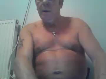 rubbing1off4ladies111 chaturbate