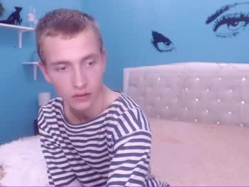 russell_wood chaturbate