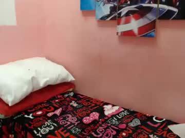 sally_lohan chaturbate