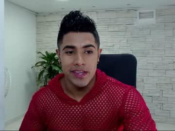 santiago_huntt chaturbate