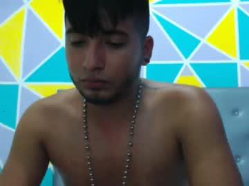 santiagosvans chaturbate