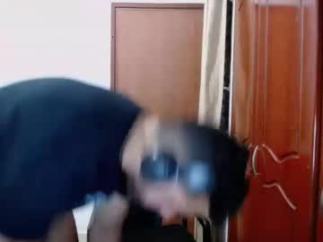 santzs98 chaturbate