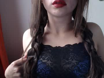 sara_latt_ chaturbate